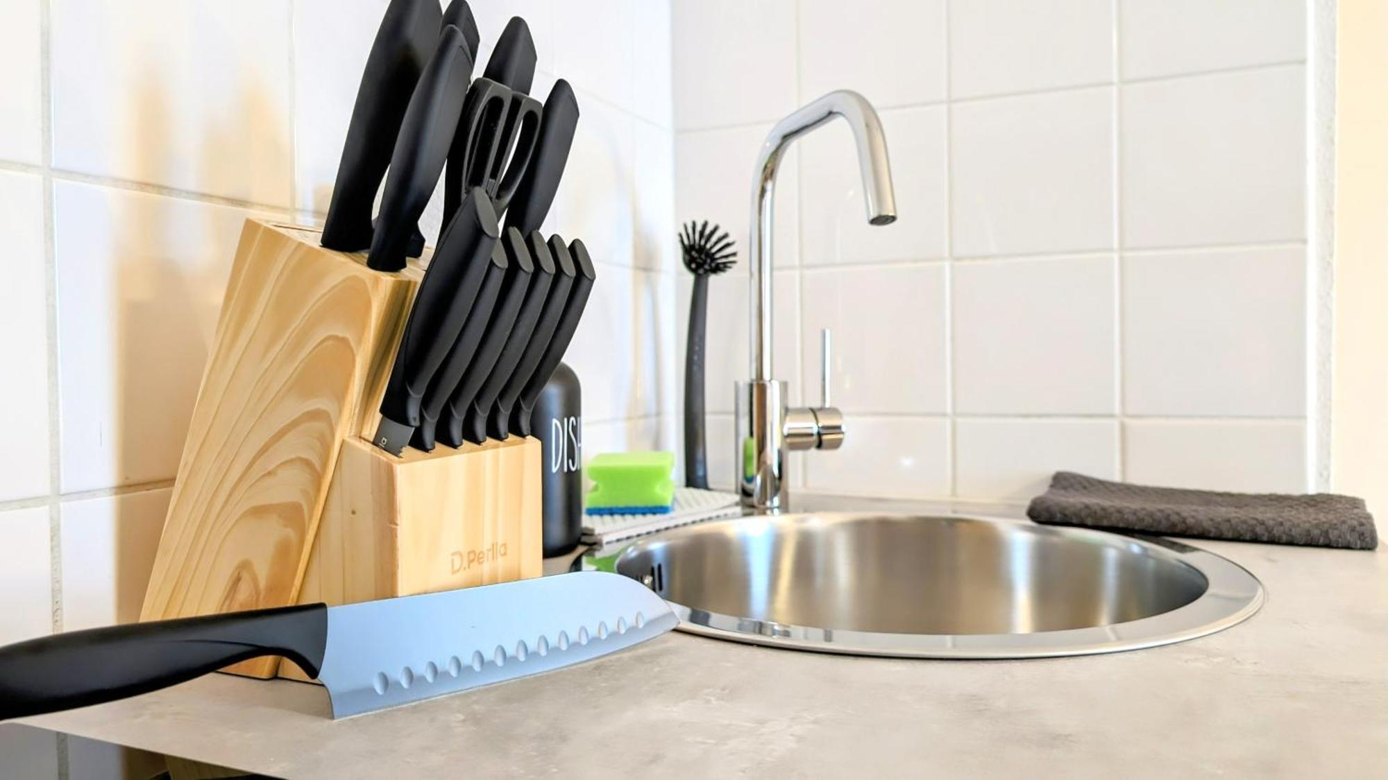 Andriss - Study & Work - Wifi - Kitchen Apartment *